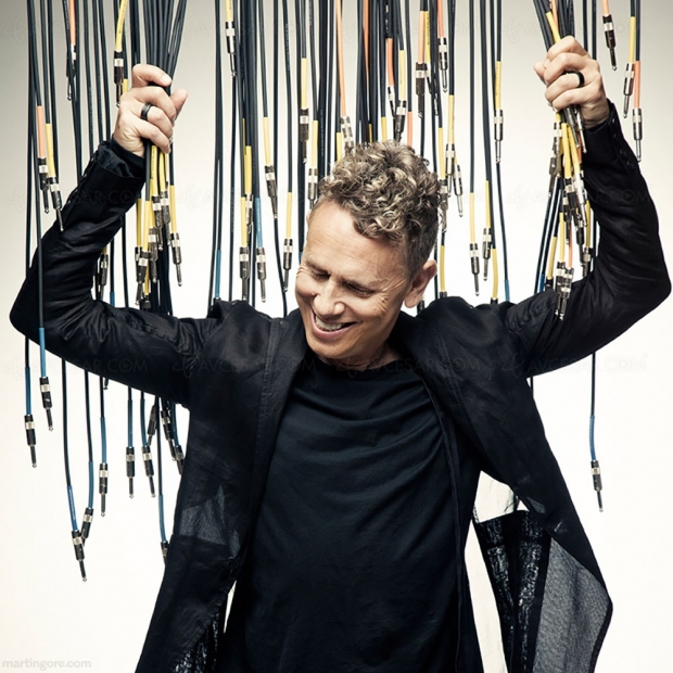 Martin Gore de Depeche Mode vend des synthés perso sur Reverb pour la bonne cause