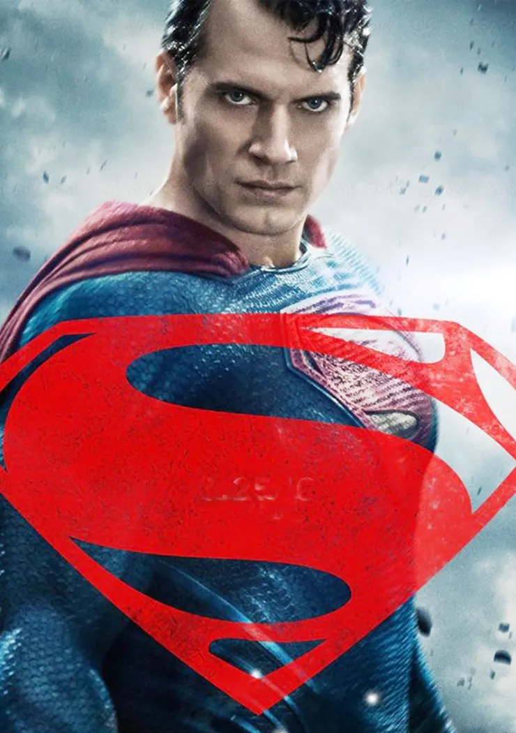 henry-cavill-remiserait-la-cape-de-superman-au-placard