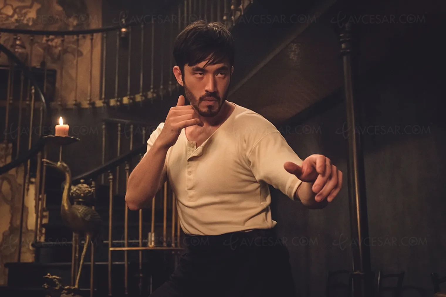 andrew-koji-est-bruce-lee-dans-la-serie-warrior-bientot-blu-ray