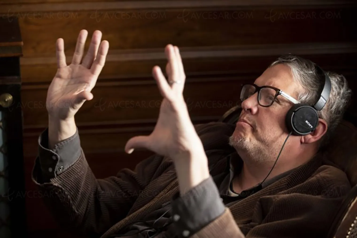 hbo-commande-une-mini-serie-sur-l-affaire-tentaculaire-jeffrey-epstein