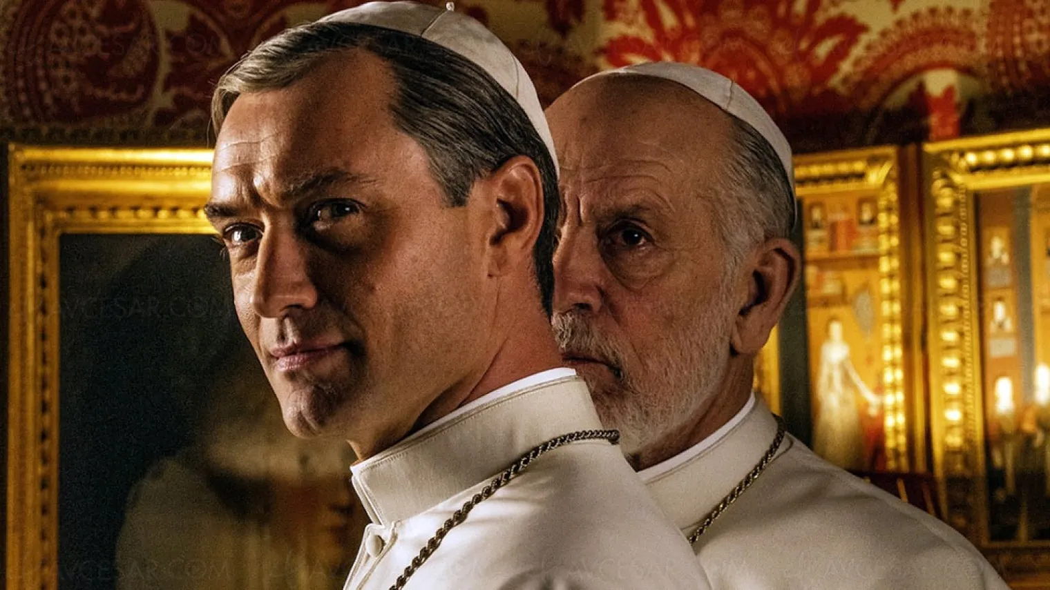 nouvelle-bande-annonce-the-new-pope-avec-john-malkovich-jude-law-marilyn-manson-et-sharon-stone