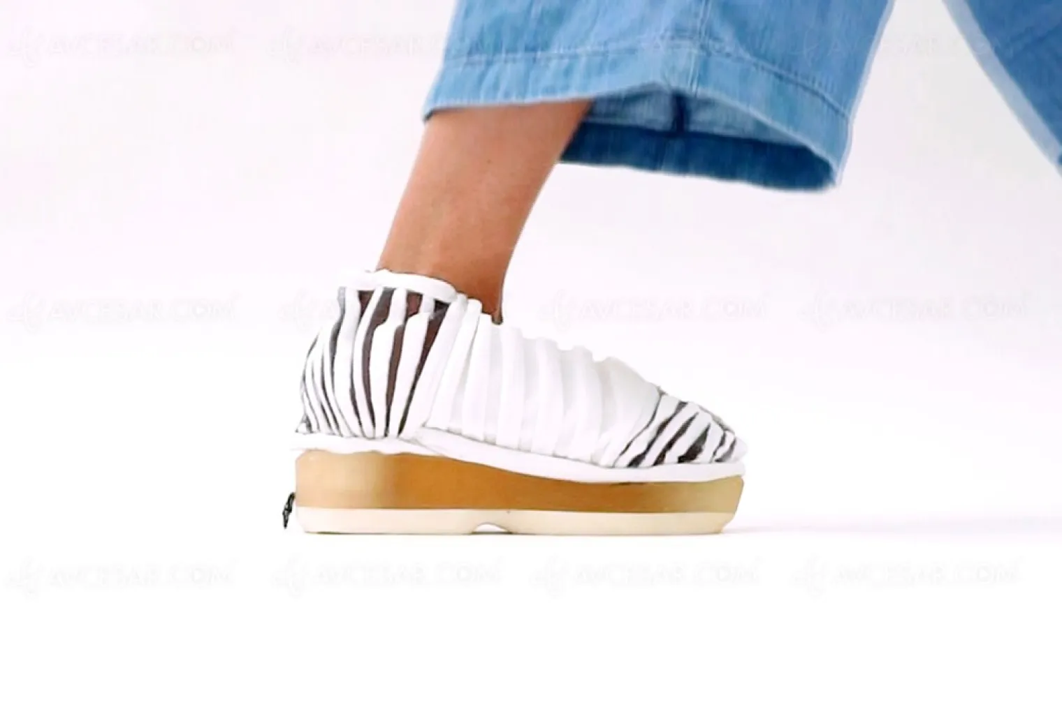 chaussures-auto-mettables-sans-electronique
