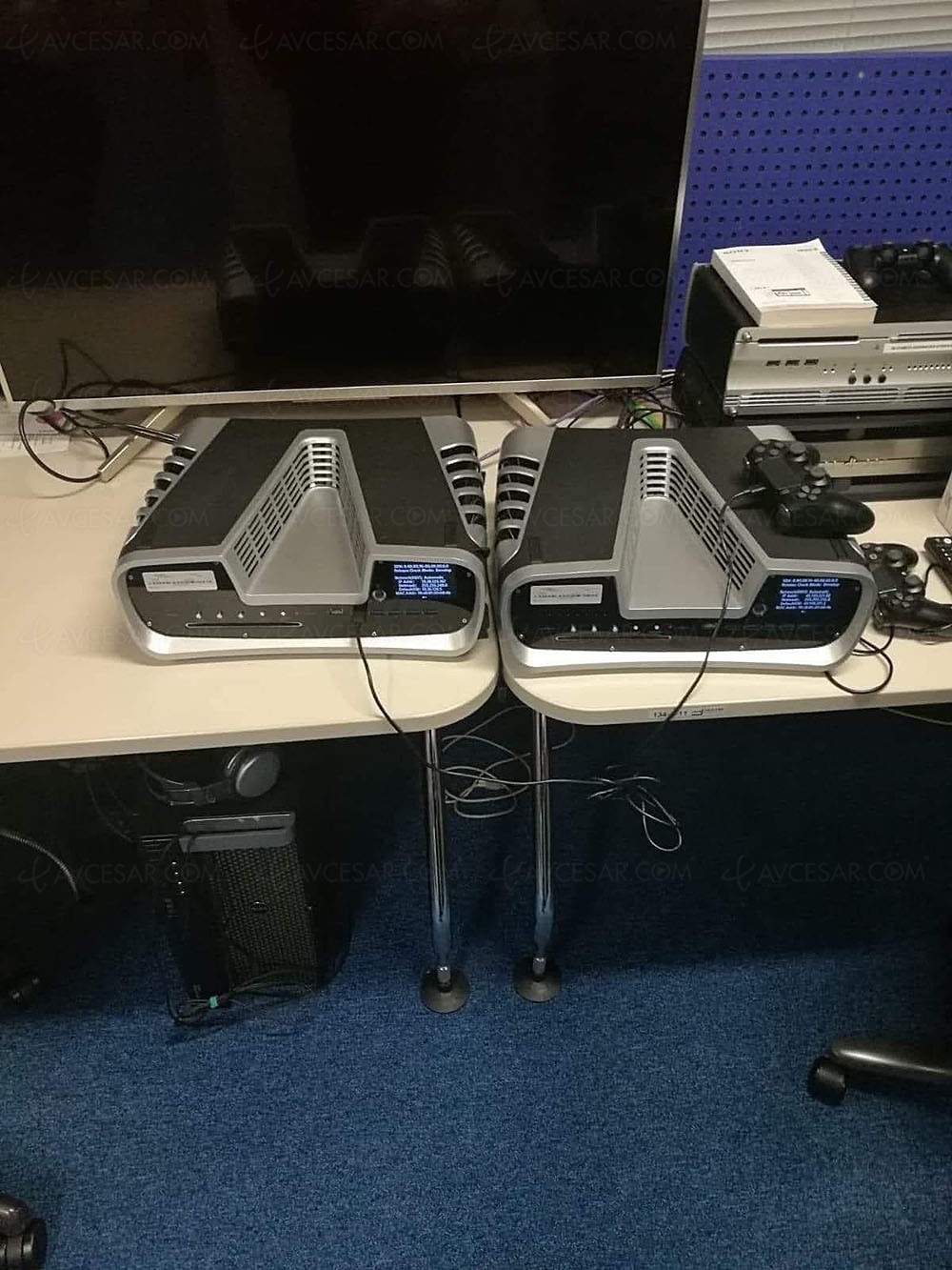 PlayStation 5, photo «&nbsp;fuitée&nbsp;» du kit de développement sur&nbsp;le&nbsp;Net