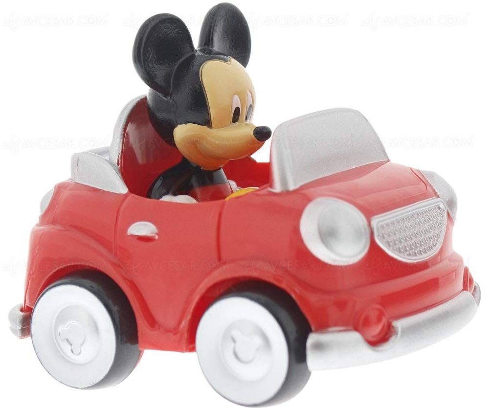 Disney+ «&nbsp;arrive bientôt&nbsp;» sur les voitures&nbsp;Tesla