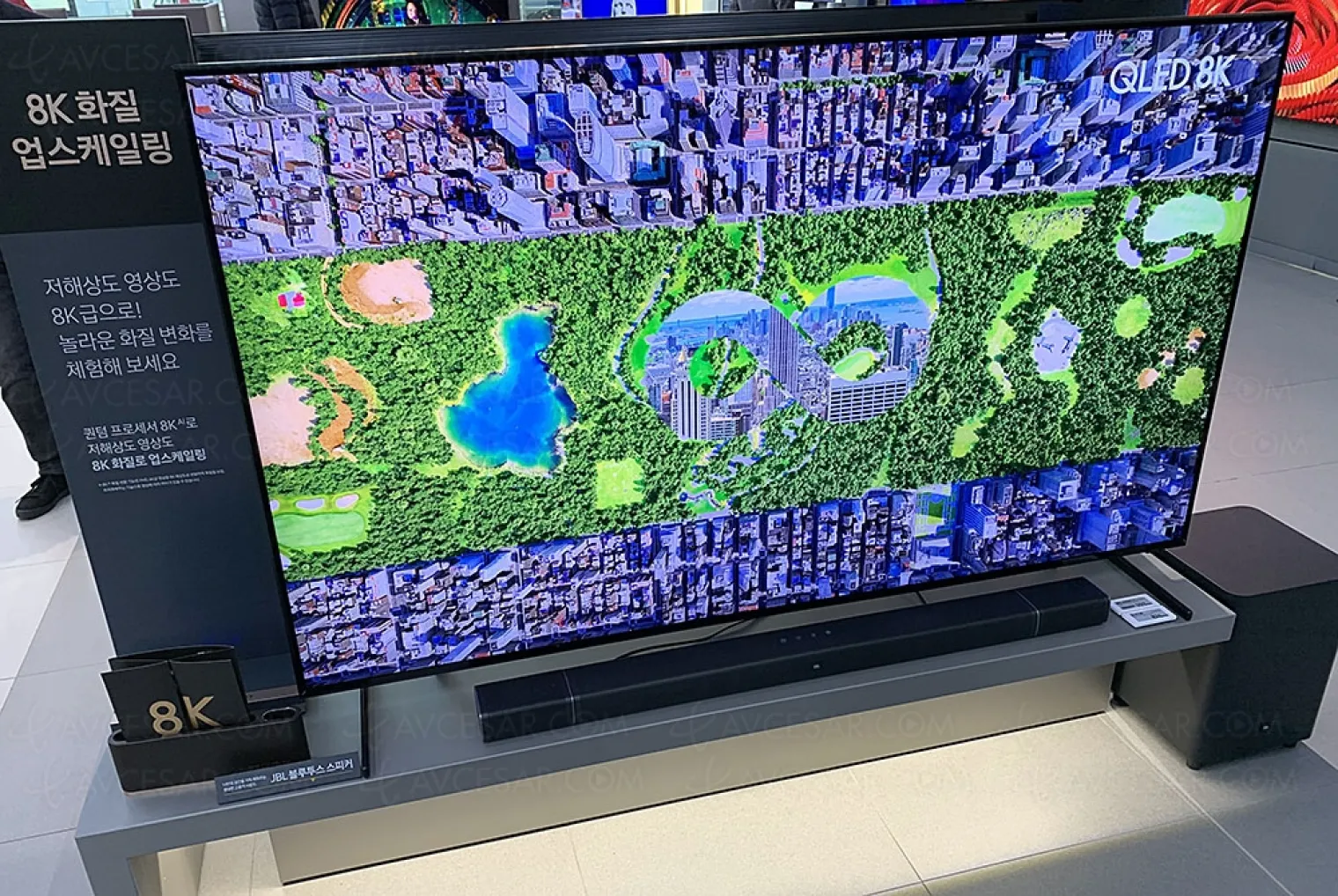 ces-20-prototypes-tv-qd-oled-sur-le-stand-samsung-display