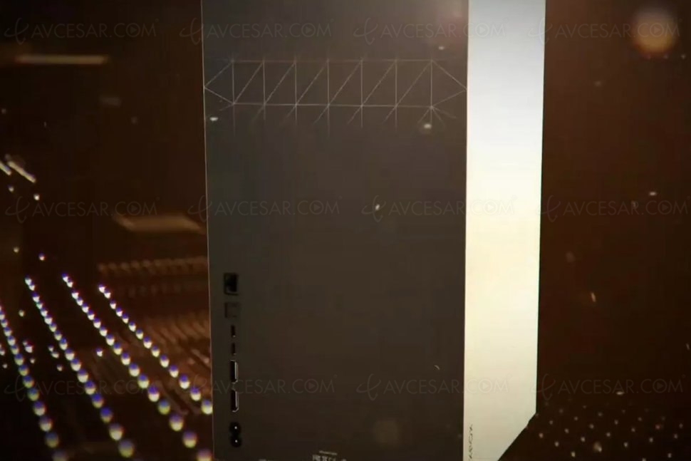 Xbox Series X&nbsp;: image des ports et&nbsp;connectiques