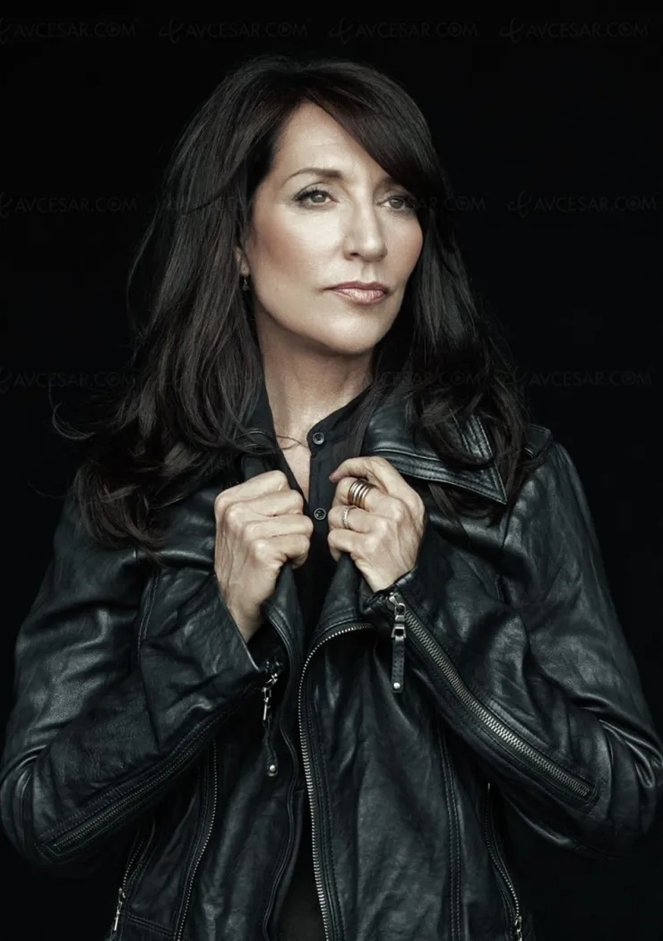 une-serie-inspiree-de-la-vie-d-erin-brockovich-avec-katey-sagal-sons-of-anarchy