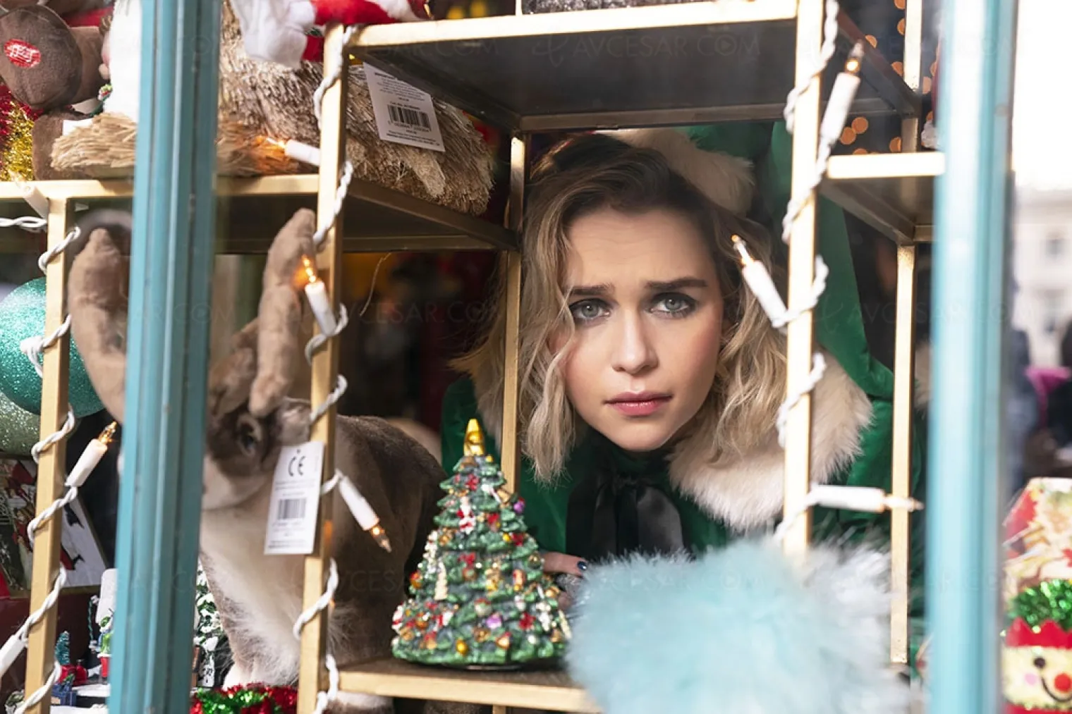 last-christmas-avec-emilia-clarke-la-mere-des-dragons-est-devenue-lutin