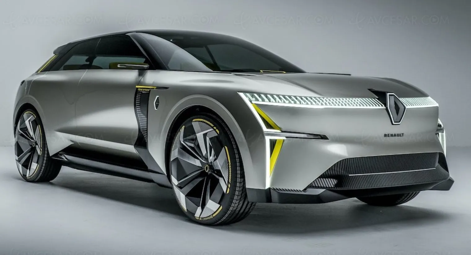 un-petit-air-de-transformers-dans-le-dernier-concept-car-renault-morphoz