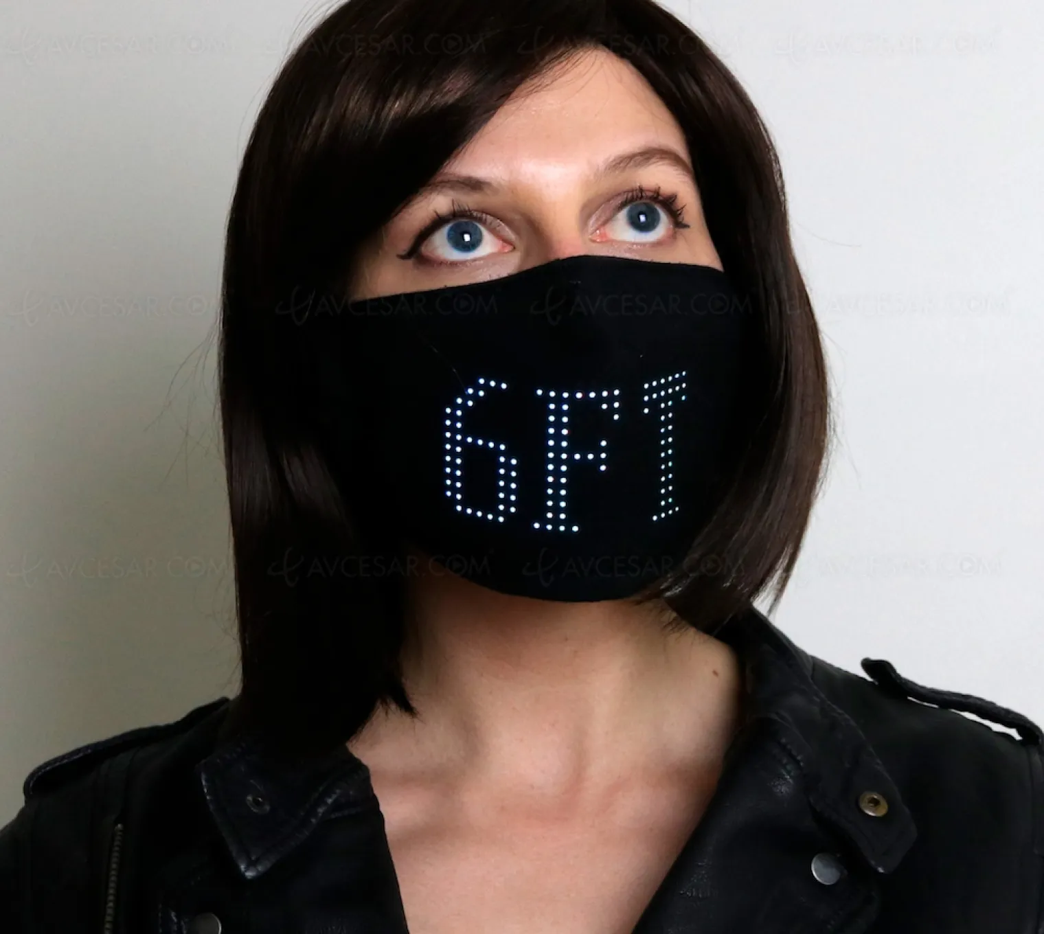masque-a-affichage-led-dipsonible-en-mai