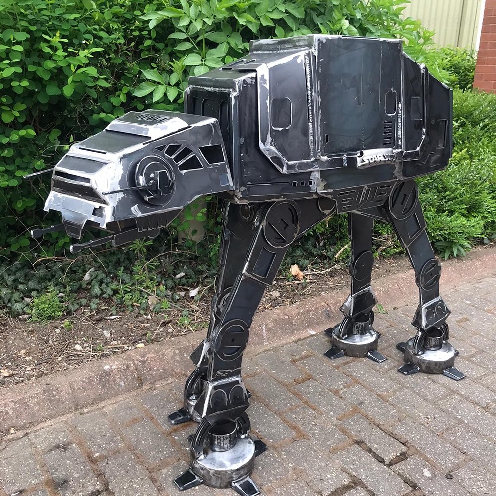 Barbecue Star Wars AT-AT, que la saucisse soit&nbsp;avec&nbsp;toi