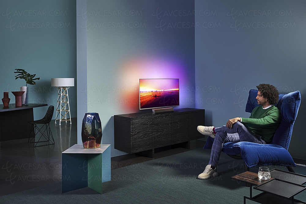 TV LED Ultra&nbsp;HD 4K Philips&nbsp;43PUS9235, mise à jour prix&nbsp;indicatif