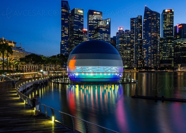 Premier Apple Store flottant à Singapour