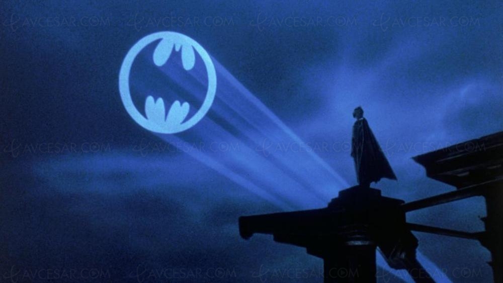 Votre propre logo Batman projeté à Paris pour le&nbsp;Batman&nbsp;Day&nbsp;!
