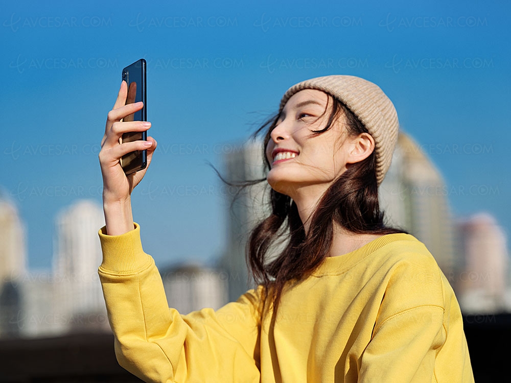 Smartphone Oppo Reno4, objectif&nbsp;5G et fonctions Ultra Stable et&nbsp;Ultra&nbsp;Nuit