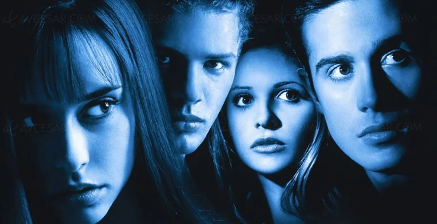 les-films-souviens-toi-l-ete-dernier-1-et-2-vont-devenir-une-serie