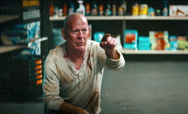bruce-willis-et-die-hard-de-retour-dans-une-pub-tres-reussie_prev_1057291.jpg