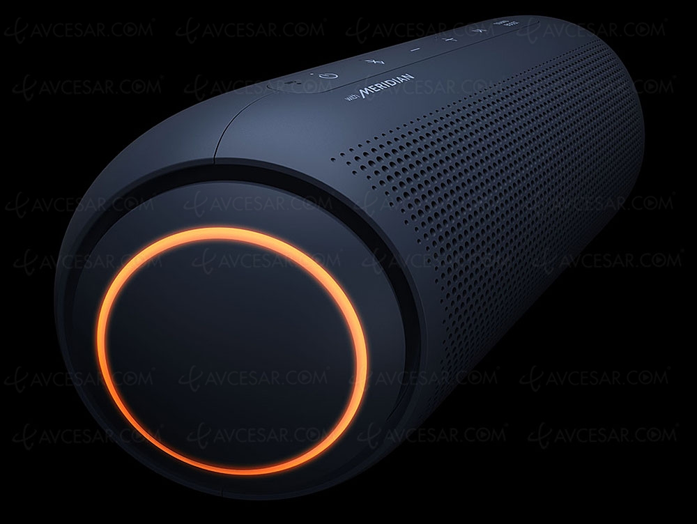 LG Xboom Go&nbsp;PL7&nbsp;: enceinte Bluetooth nomade stéréo, étanche et&nbsp;technologie&nbsp;Meridian