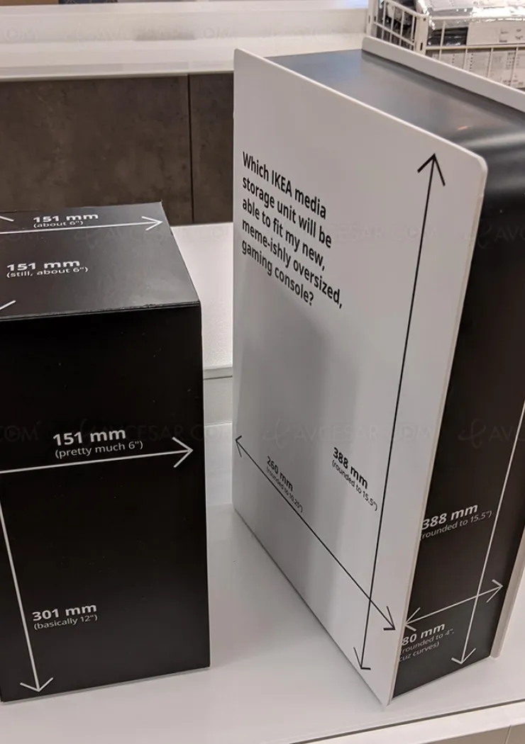 xbox-series-et-ps5-factices-chez-ikea-pour-mieux-choisir-vos-meubles