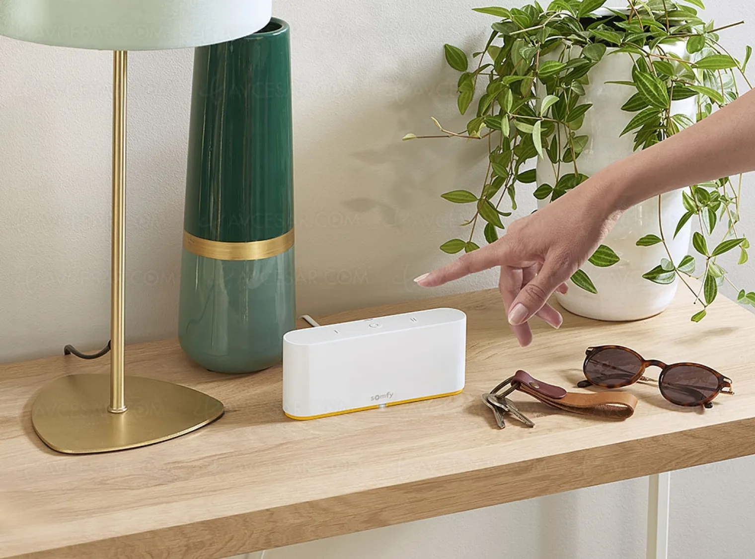 somfy-tahoma-switch-commande-intelligente-smart-home