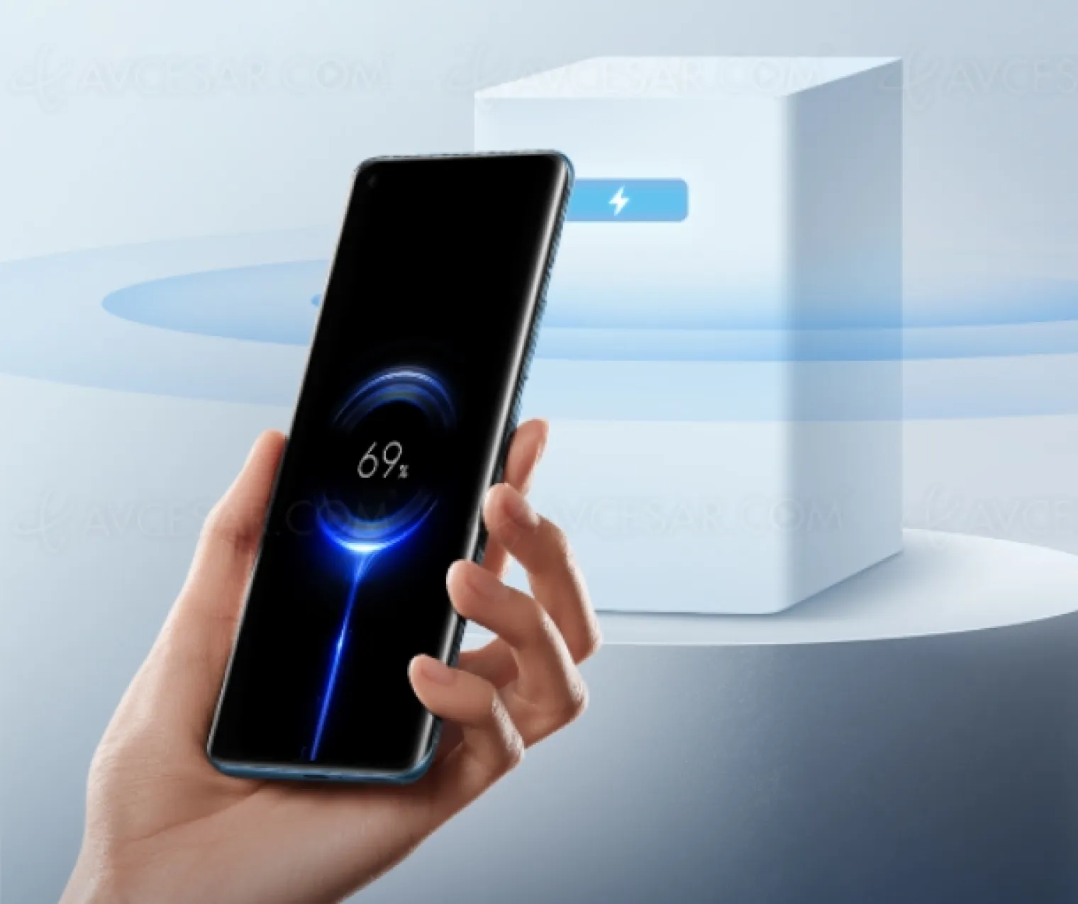 mi-air-charge-xiaomi-annonce-sa-technologie-de-recharge-a-distance
