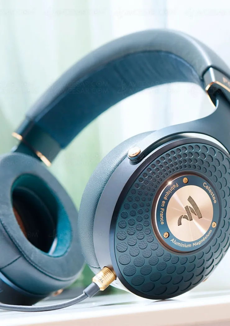 casque-hi-fi-focal-celestee-bleu-et-luxueux