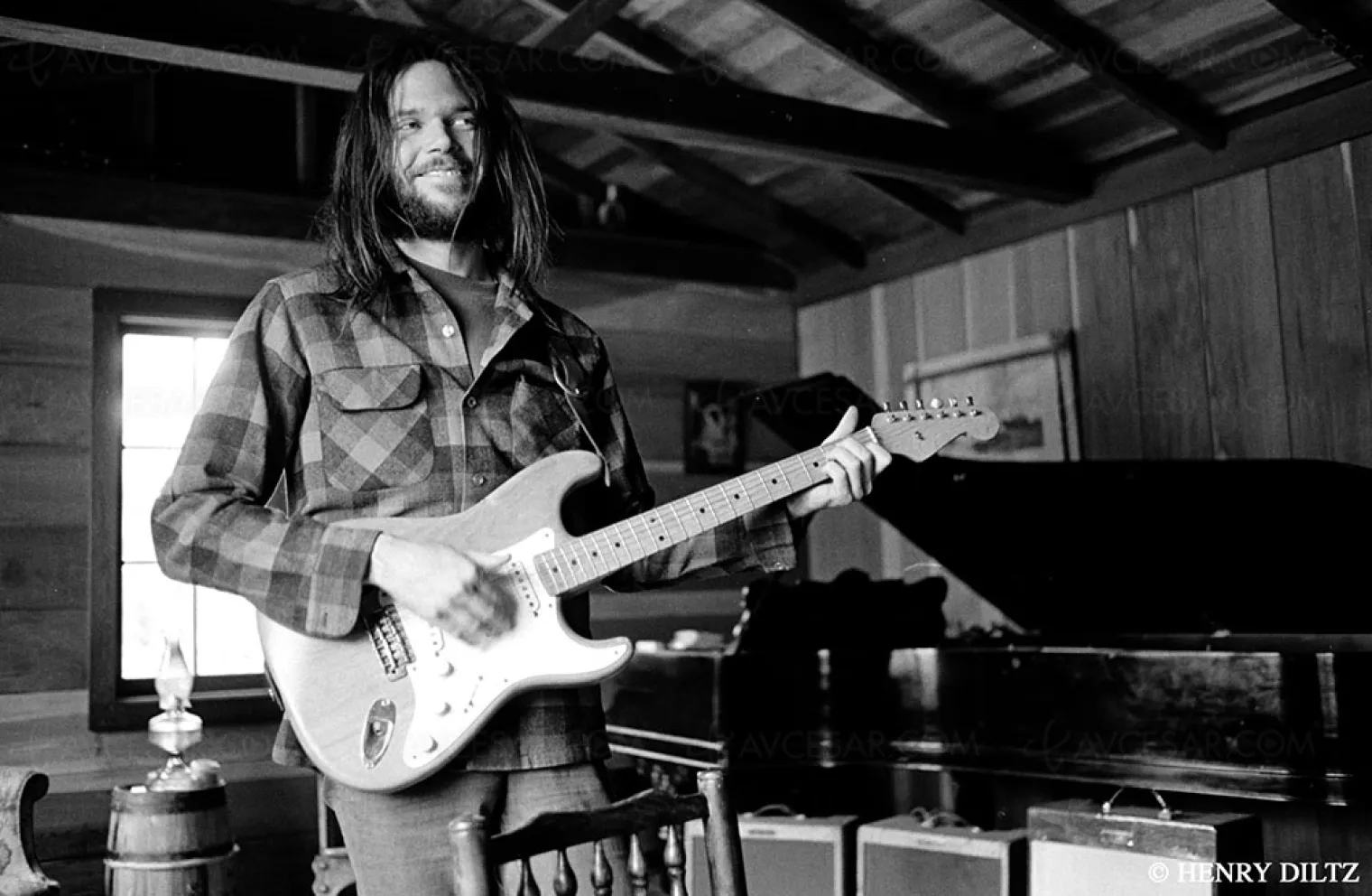 young-shakespeare-un-live-rare-de-neil-young-en-1971