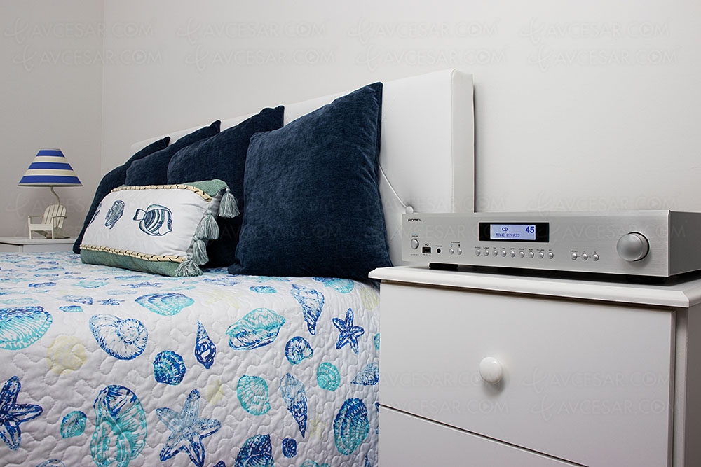 Amplificateur stéréo Rotel&nbsp;A14MKII Bluetooth et&nbsp;Dac Texas Instrument&nbsp;384&nbsp;kHz/32&nbsp;bits