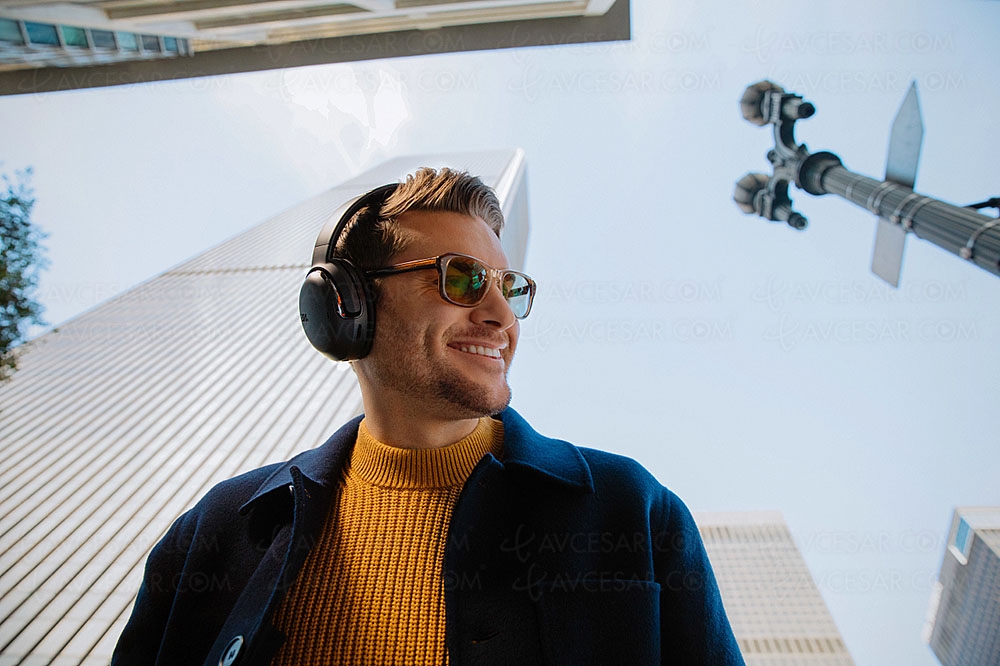JBL Tour One, casque Bluetooth circumaural avec réduction de&nbsp;bruit&nbsp;adaptative
