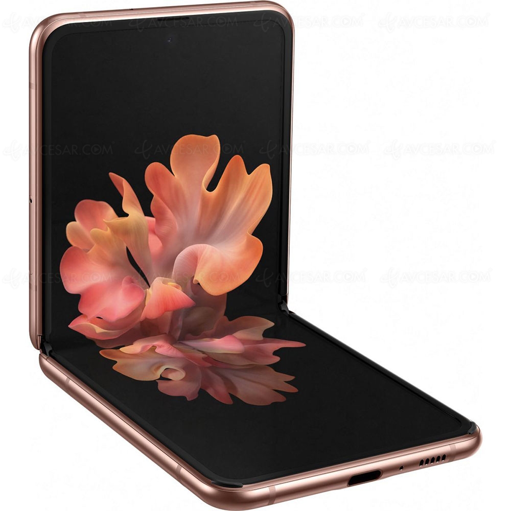 Un troisième smartphone Samsung pliable à bas prix, Galaxy&nbsp;Z Flip&nbsp;3&nbsp;Lite, dévoilé&nbsp;en&nbsp;août&nbsp;?