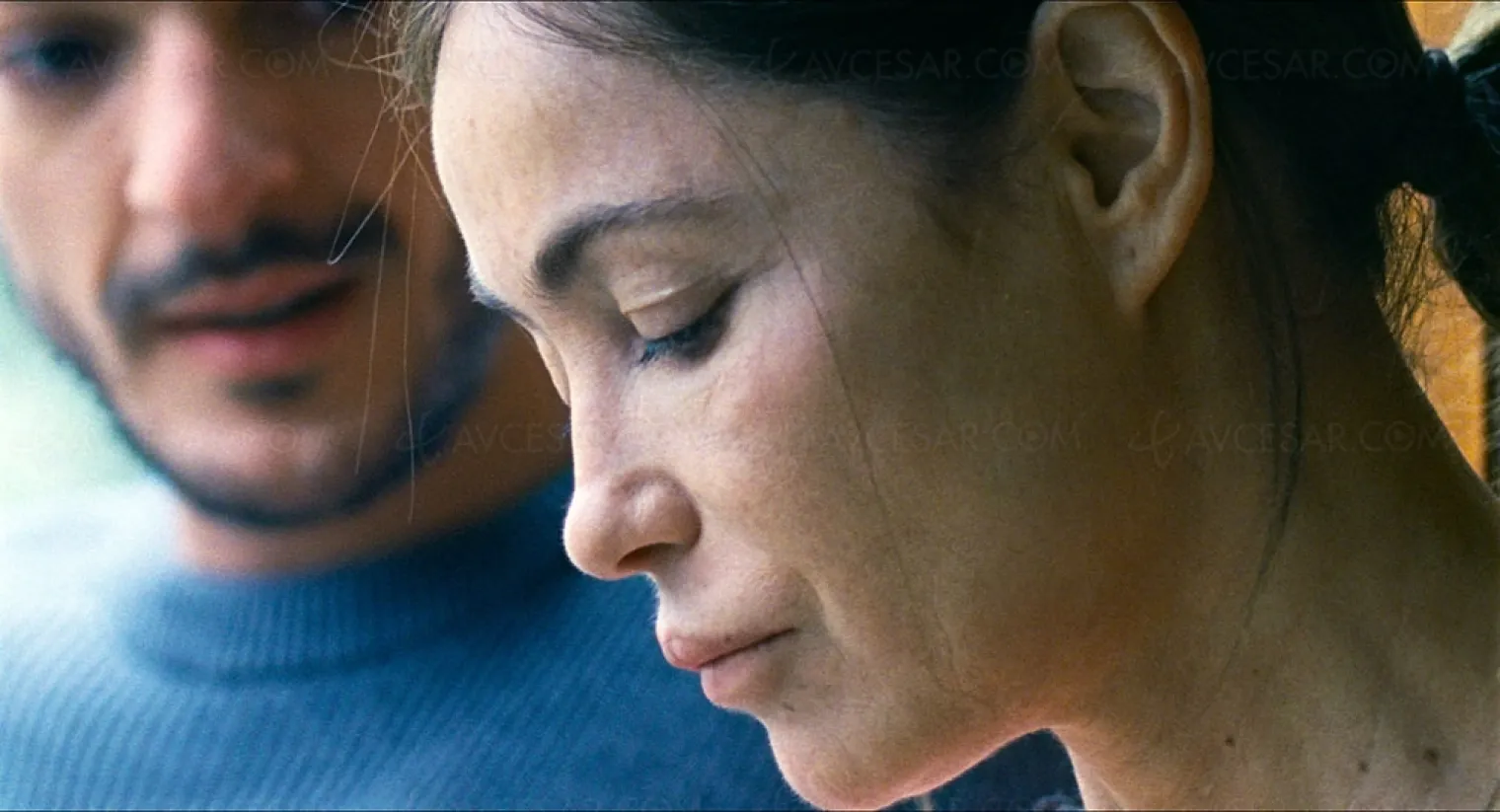 l-etreinte-retour-en-majeste-d-emmanuelle-beart-le-19-aout