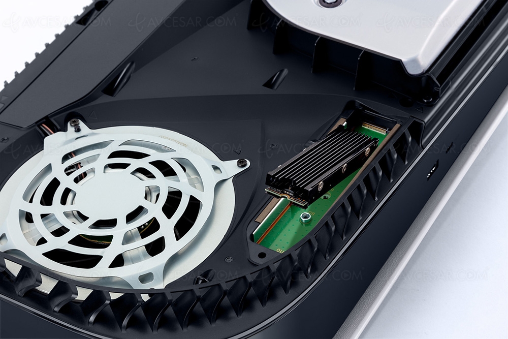 Grosse mise à jour PS5&nbsp;: installez votre propre disque&nbsp;dur&nbsp;SSD