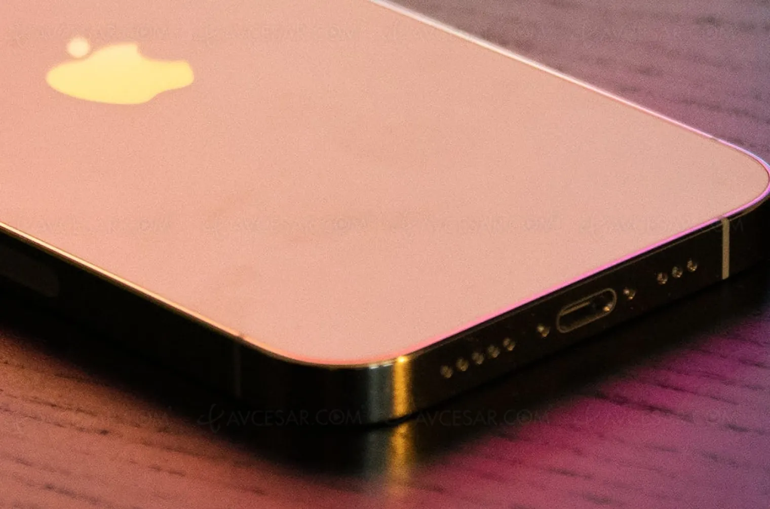 l-europe-force-le-port-usb-c-sur-smartphone-apple-repond
