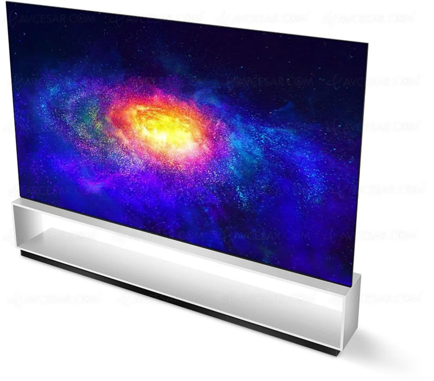 bon-plan-tv-oled-ultra-hd-8k-lg-oled88zx9-a-50-soit-15-009-de-remise