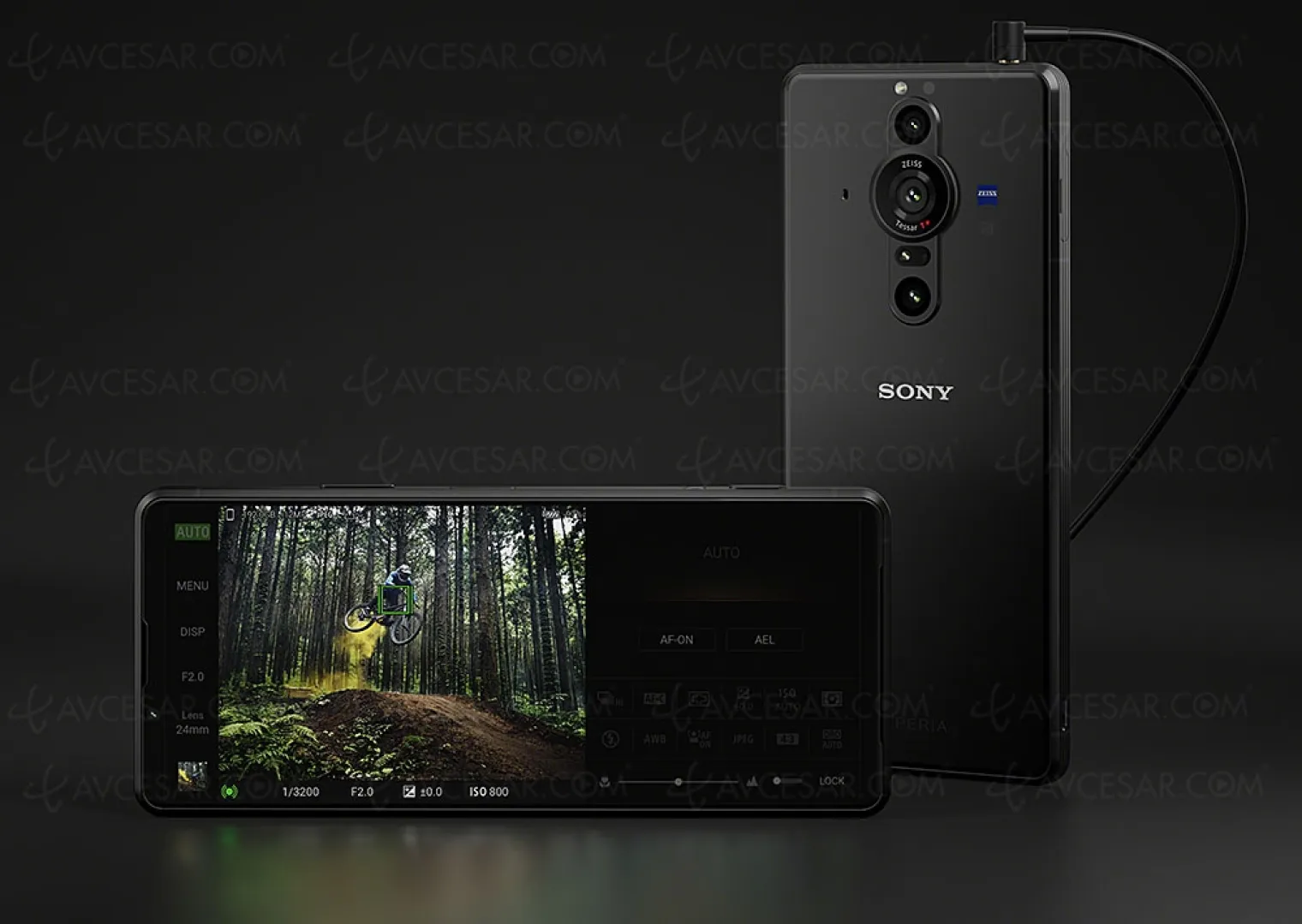 smartphone-xperia-pro-1-un-appareil-photo-capteur-1-qui-fait-aussi-smartphone