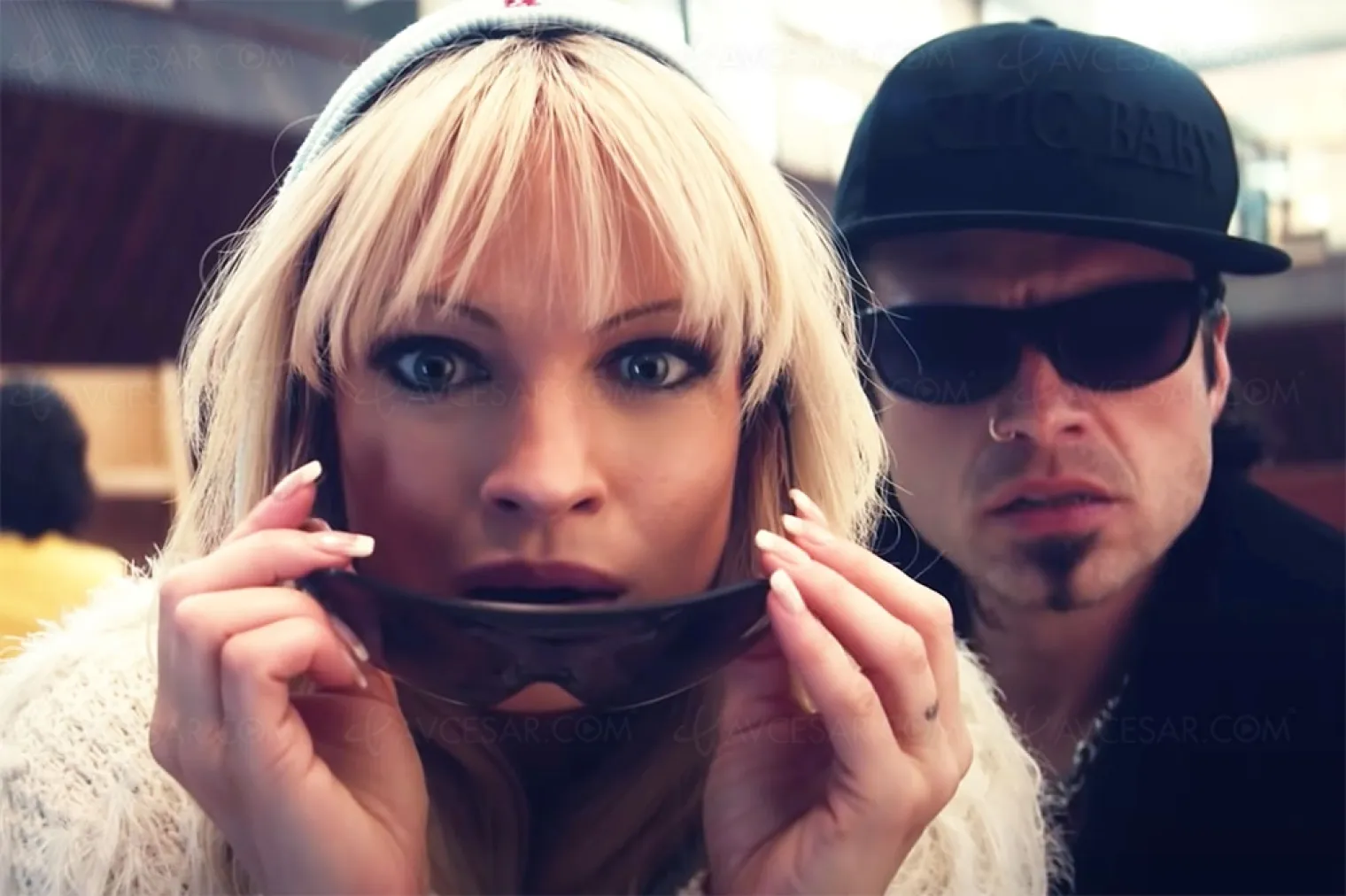 la-sextape-de-pamela-anderson-devient-une-serie-bande-annonce