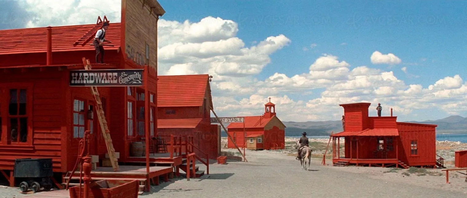 l-homme-des-hautes-plaines-le-1er-western-de-clint-eastwood-en-4k-ultra-hd-courant-2022