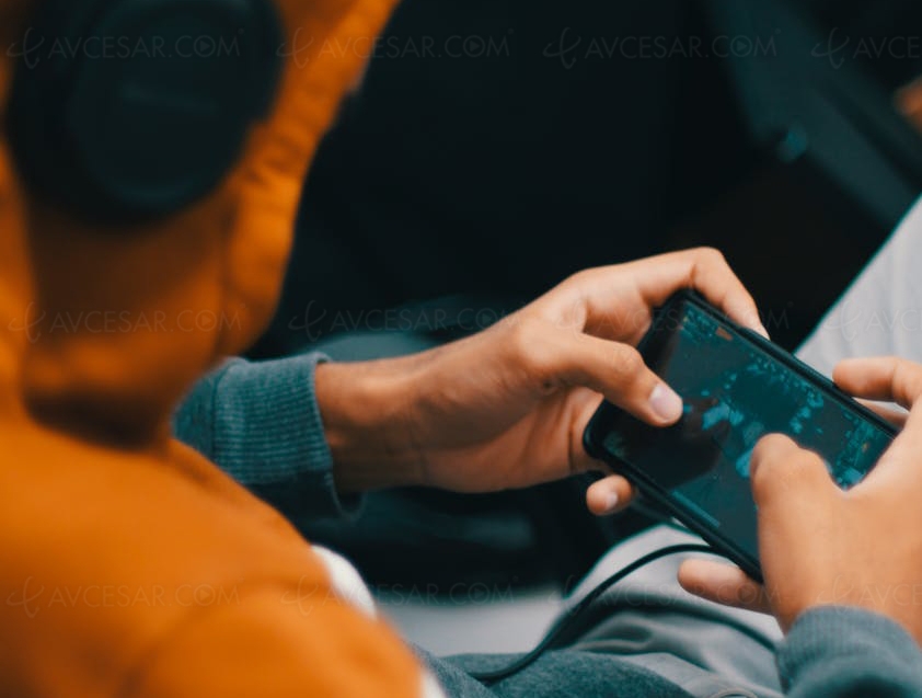 90 minutes de jeu par jour sur&nbsp;smartphone