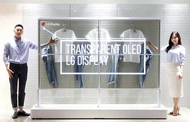 CES 22 > Écrans concepts Oled transparents LG Display