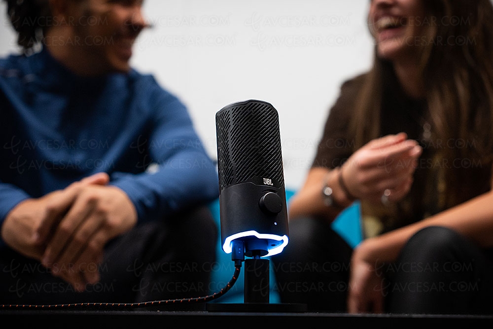 CES 22 > JBL Quantum Stream, microphone USB&nbsp;pour&nbsp;gamers