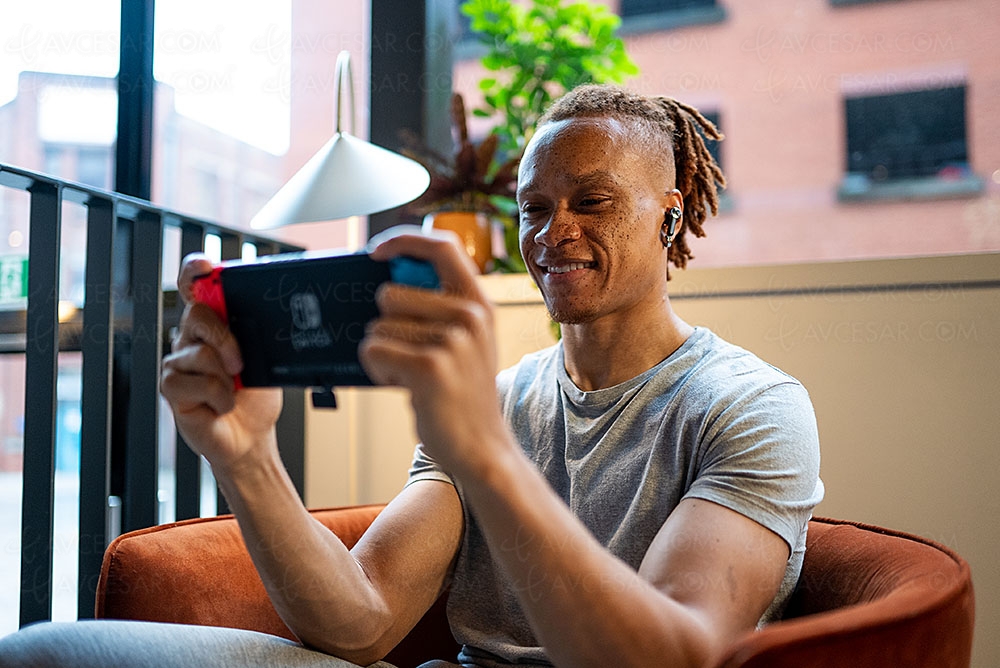 CES 22 > JBL Quantum TWS, premiers écouteurs True&nbsp;Wireless pour&nbsp;gamers