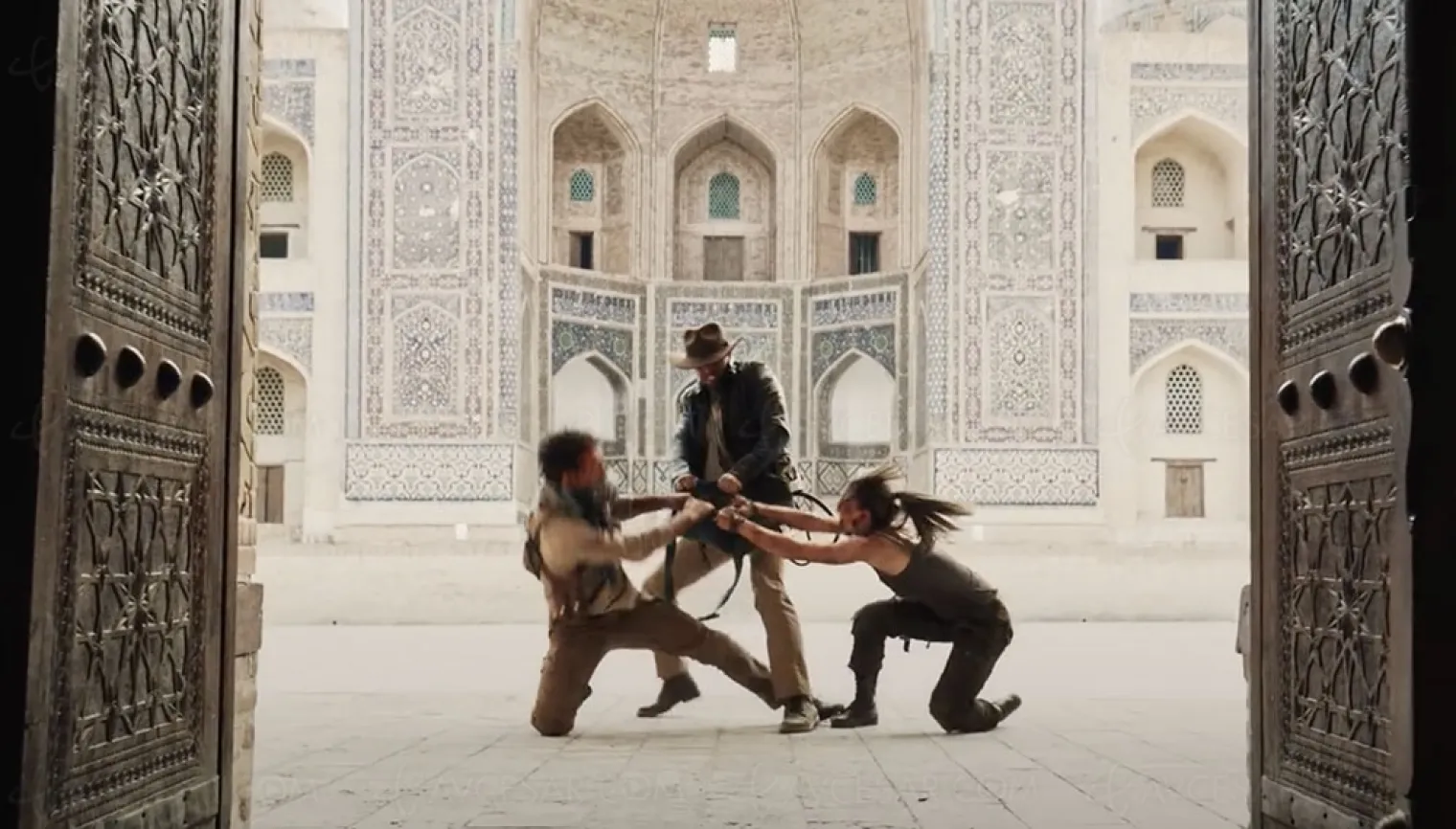 uncharted-vs-tomb-raider-vs-indiana-jones-video-a-ne-pas-rater
