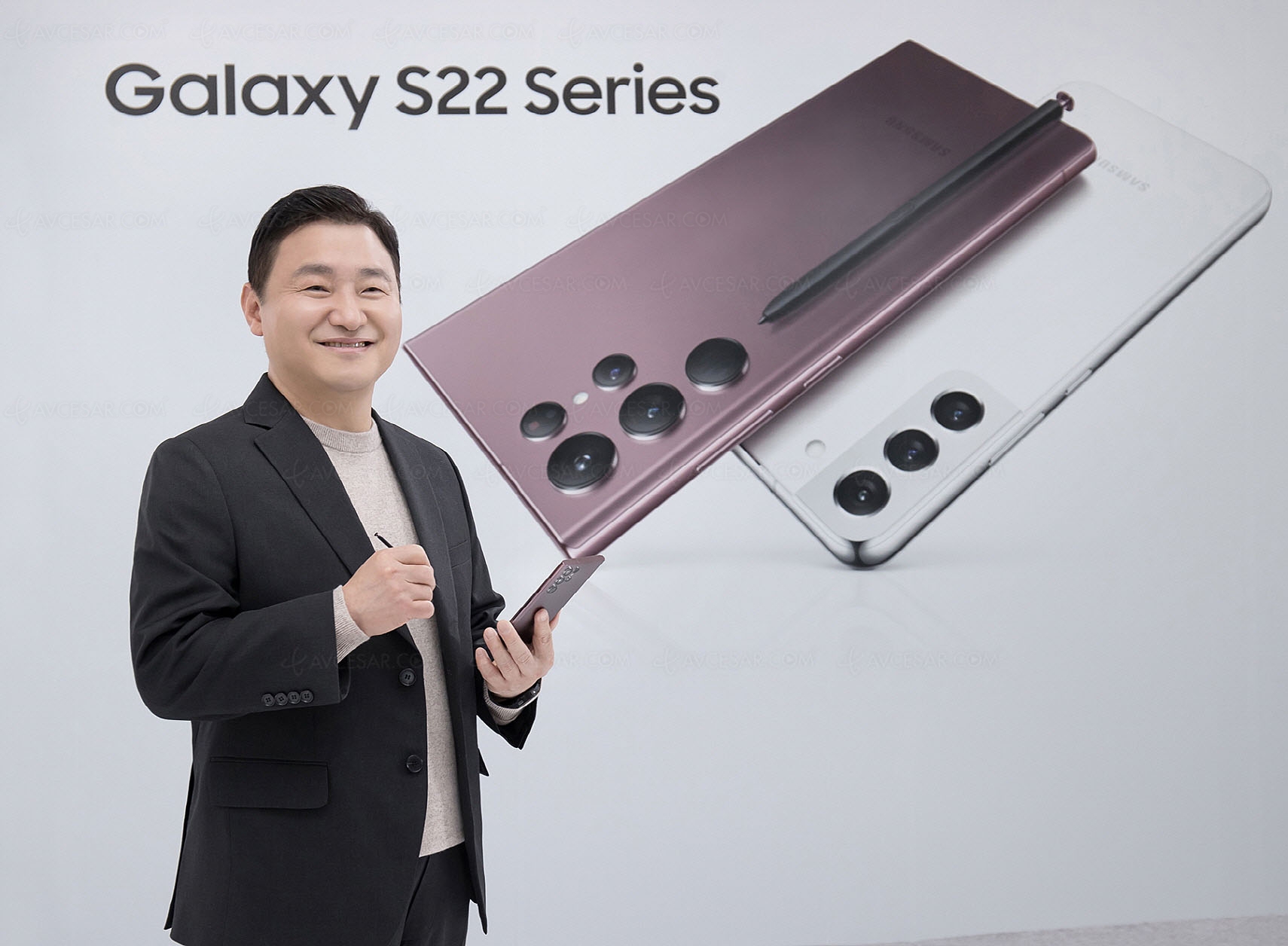 Samsung Galaxy S22 Ultra&nbsp;5G&nbsp;: écran&nbsp;6,8'' 120&nbsp;Hz, HDR10+, 5G, capteur 108&nbsp;Mpxls et&nbsp;captation&nbsp;8K