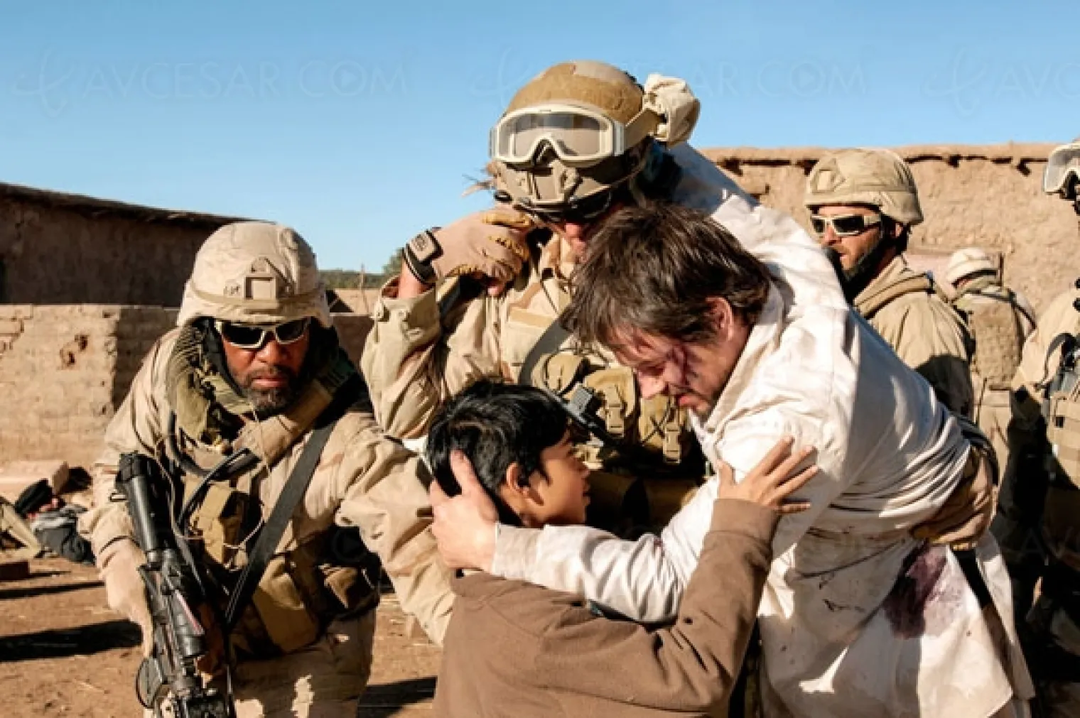 du-sang-et-des-larmes-de-peter-berg-retour-a-la-guerre-en-4k-ultra-hd