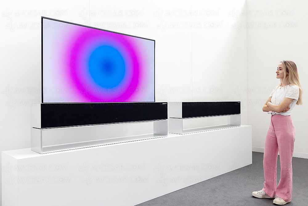 Œuvre numérique d’Anish Kapoor sur TV LG&nbsp;Signature Oled&nbsp;R