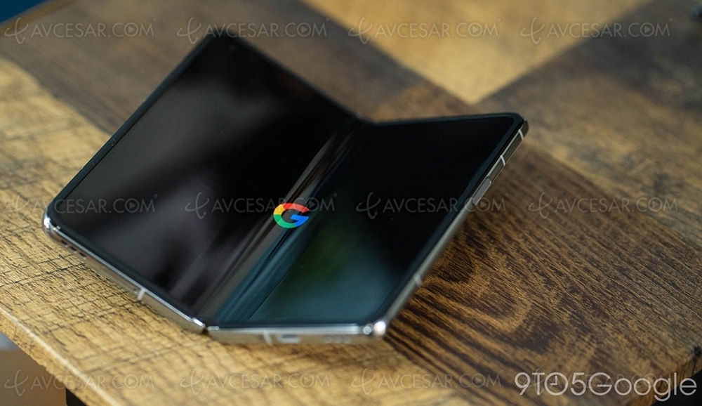 Google Pixel Fold, smartphone pliable avec zéro caméra sur&nbsp;l’écran&nbsp;?