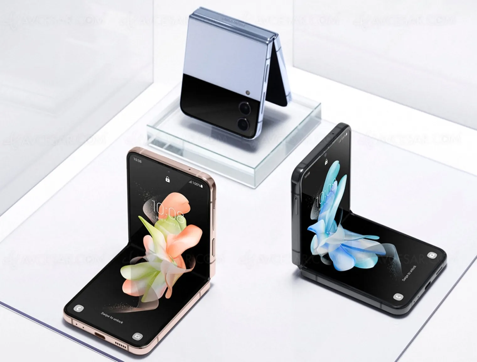 smartphones-a-ecran-pliable-la-conquete-du-monde-continue