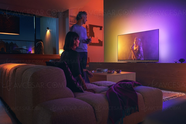 IFA 22 > TV Philips OLED907 : dalle Oled EX, P5 Gen6, Game Bar, Ambilight, DTS Play-Fi, 1 300 nits…