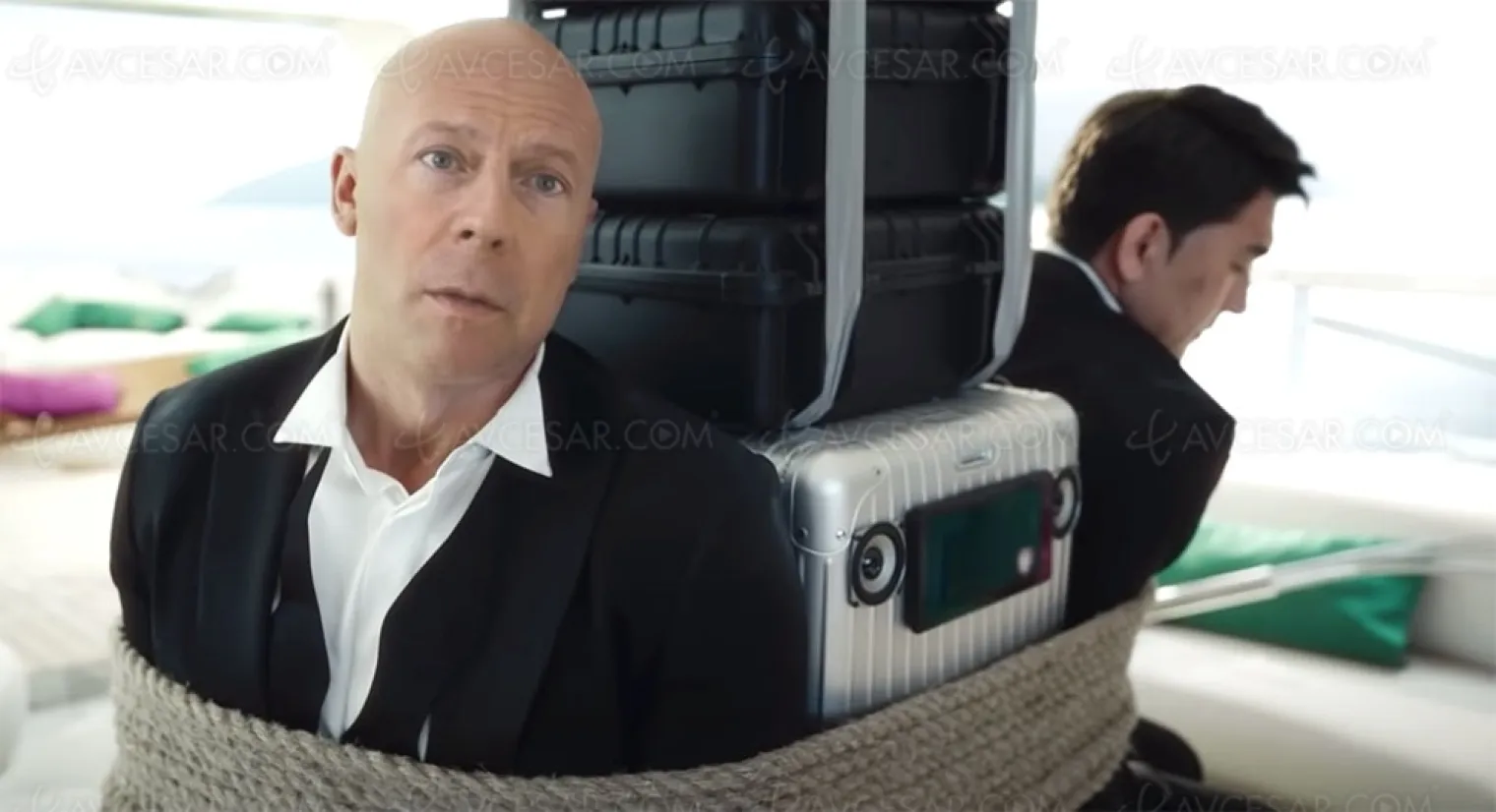 bruce-willis-premier-acteur-virtuel