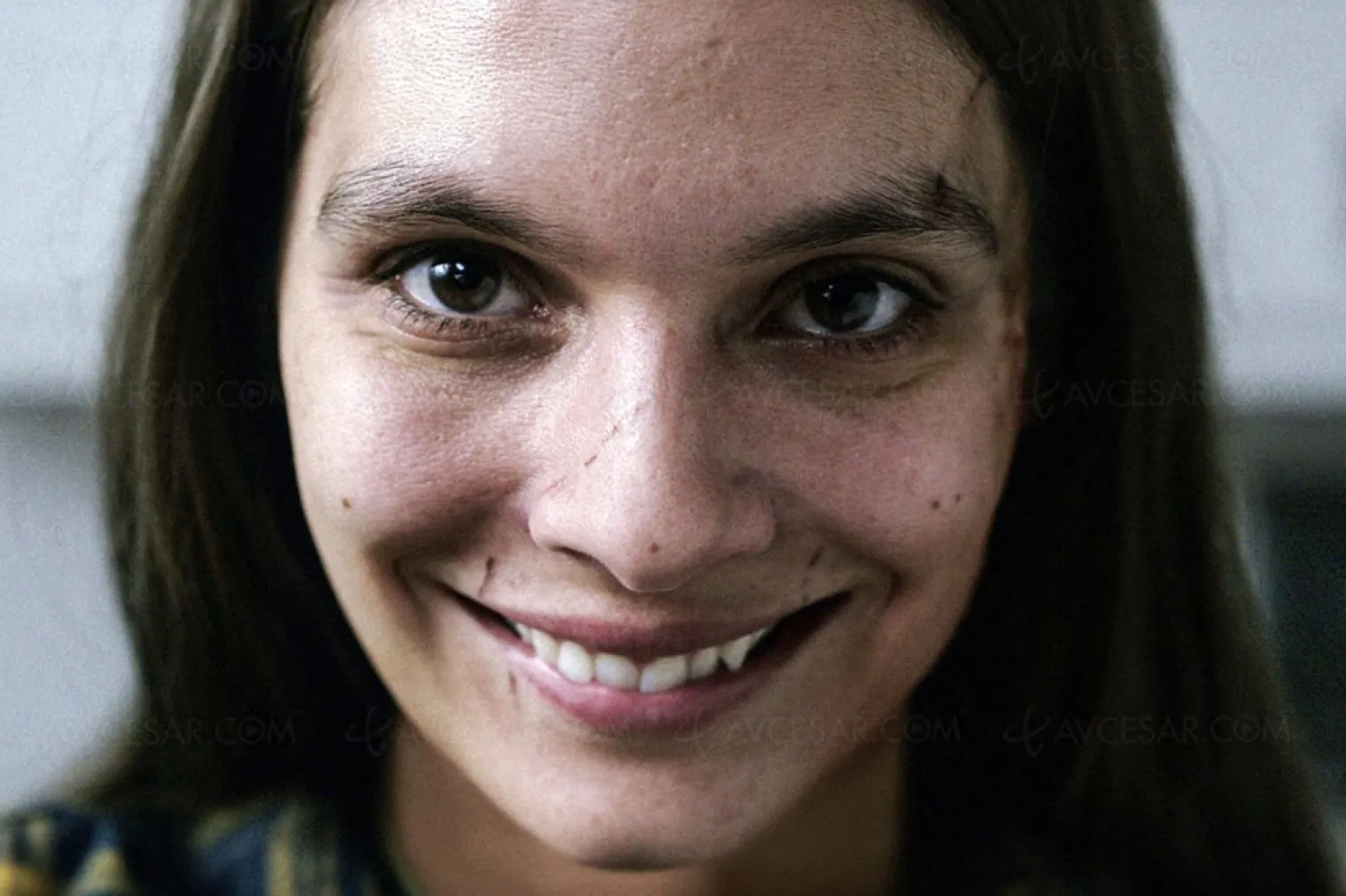 sortie-4k-la-fille-de-kevin-bacon-peut-avoir-le-smile